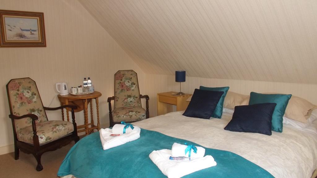 Cedar House B&B マトロック 部屋 写真