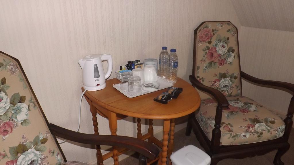 Cedar House B&B マトロック 部屋 写真